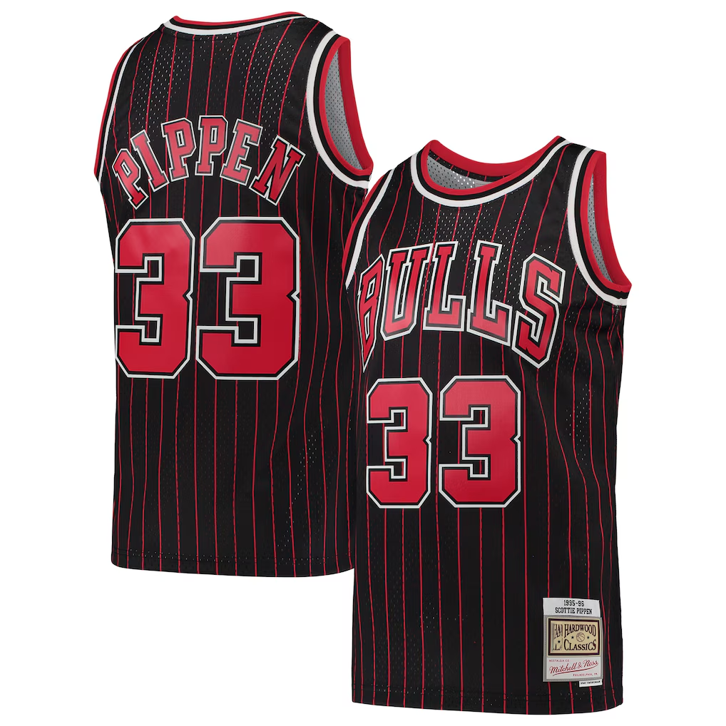 Kooe C.Bulls #33 Scottie Pippen Mitchell & Ness Black Hardwood Classics Swingman Jerseys