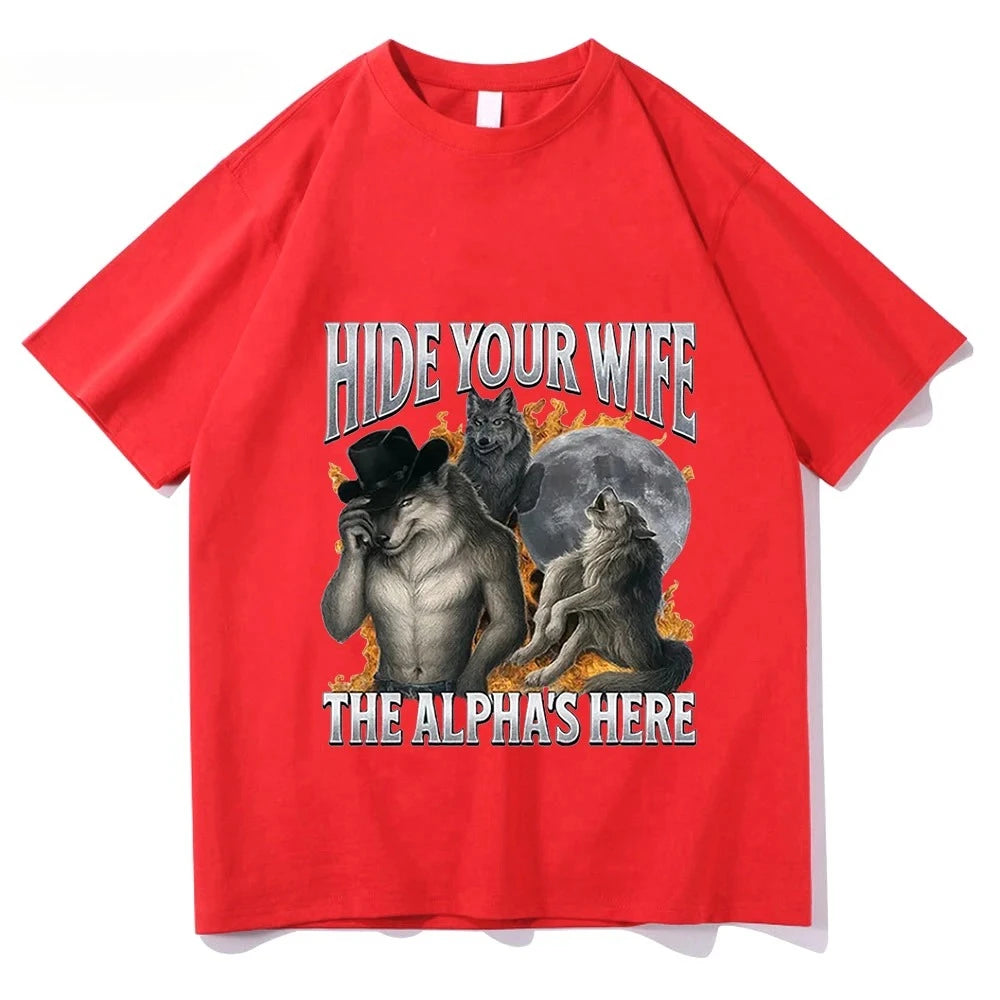 Cheap T-shirt Jerseys Hide Your Wife, Alpha Werewolf Is Coming! Funny Werewolf Meme T-shirt, Trendy Casual Hip-hop Women's Short-sleeved Shirt.Y2K Top