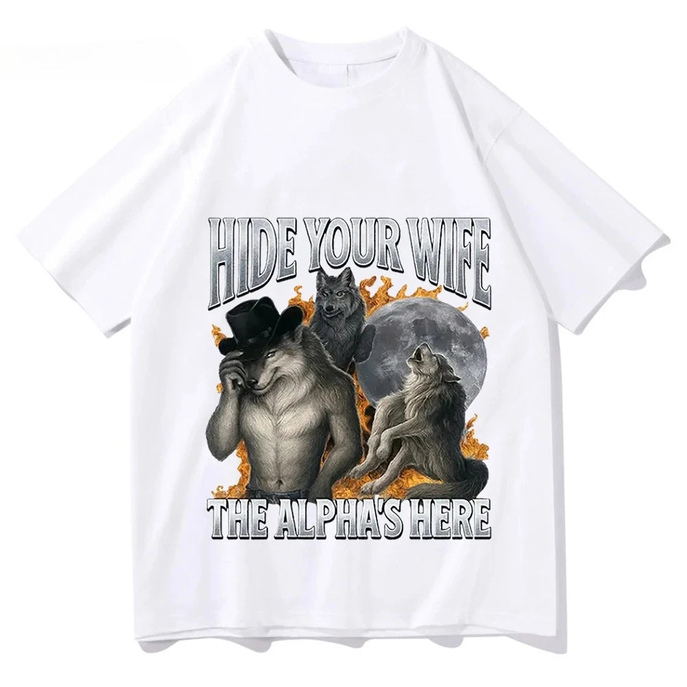 Cheap T-shirt Jerseys Hide Your Wife, Alpha Werewolf Is Coming! Funny Werewolf Meme T-shirt, Trendy Casual Hip-hop Women's Short-sleeved Shirt.Y2K Top